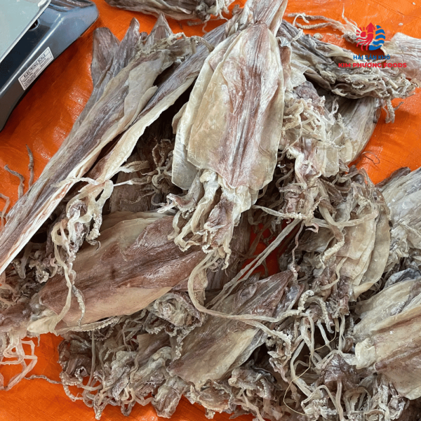 Mực khô câu cao cấp (size 12 - 15 con/kg) | Vị ngọt từ biển khơi, trọn vị cuộc vui 13 muc kho chat luong size 12 15 con kg 1