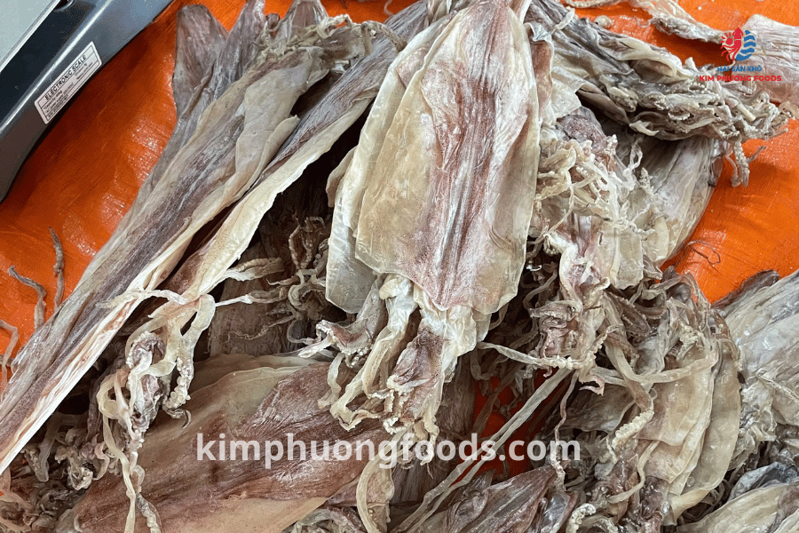 Mực khô Đà Nẵng size VIP (4-6 con/kg) hàng tuyển Mực khô Đà Nẵng size VIP (4-6 con/kg) hàng tuyển